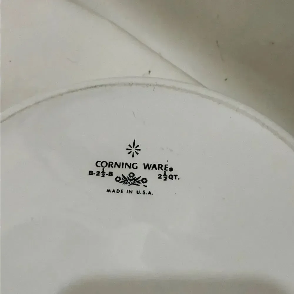 Corningware White Casserole Baking Serving Glass Lid 2 1/2 Qt B 2 1/2 B Made USA